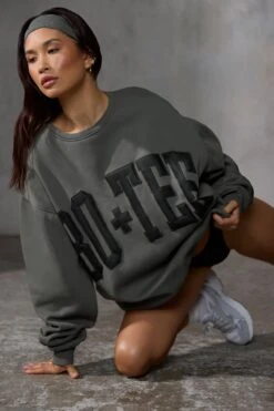 Oversized Sweatshirt In Charcoal -Sculpt Sets Body BT0515 7 Dark Grey Oversized Jumper 5725f371 6b49 413c a54d 2a6125b3d637