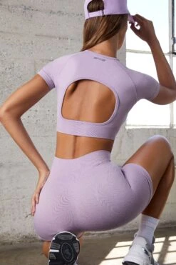 Seamless Backless Crop Top In Lilac