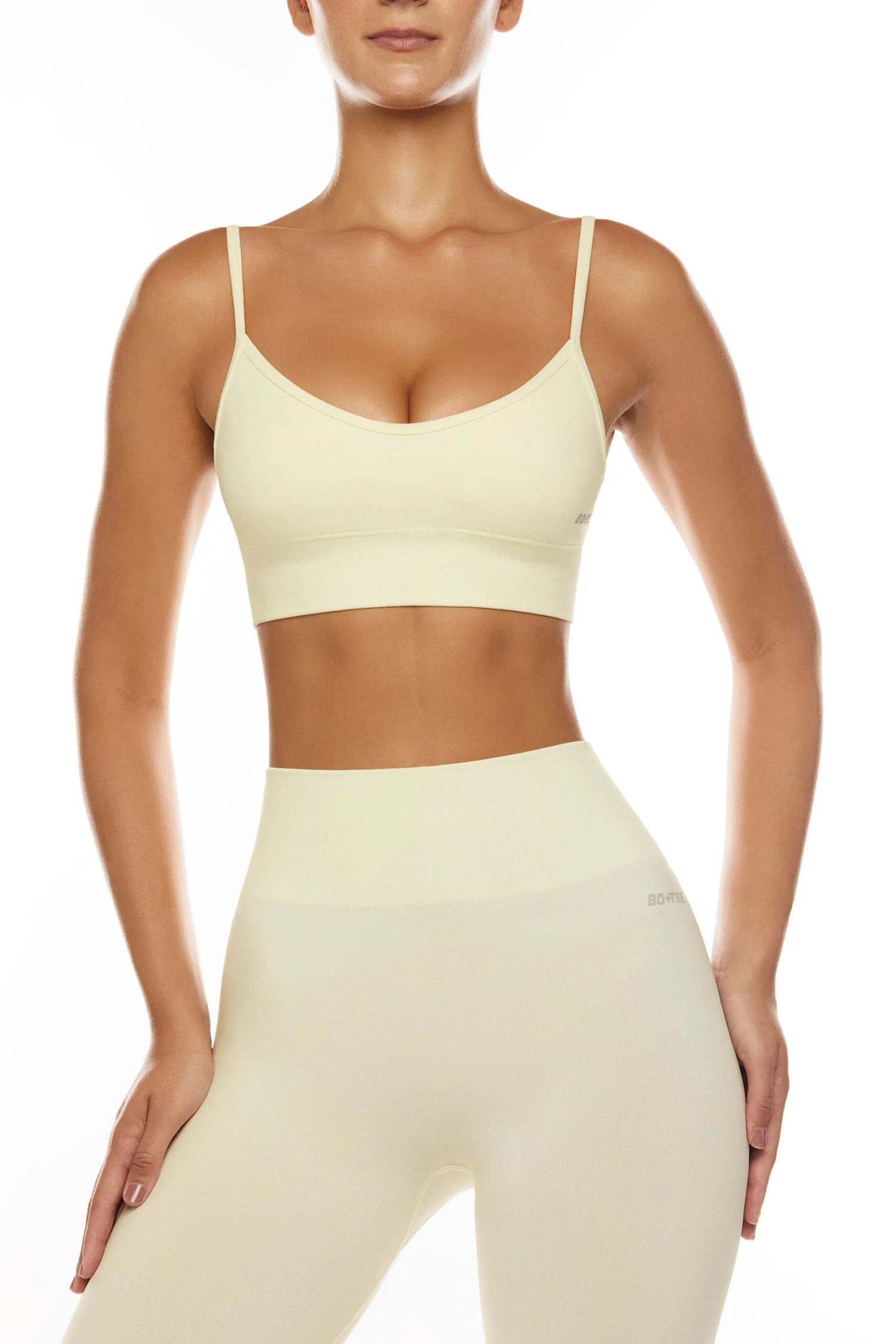 Seamless Scoop Neck Sports Bra In Ivory 9 Seamless Scoop Neck Sports Bra In Ivory - Image 7