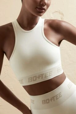 Seamless Racerback Crop Top In Cream