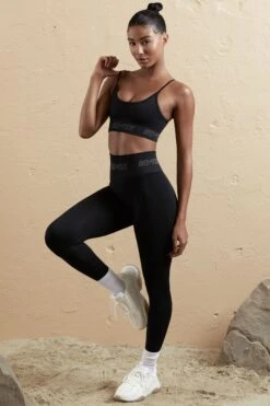 Seamless High Waist Leggings In Black -Sculpt Sets Body BT0610 3 BT0591 Black Sports Bra Leggings 9f8d4528 c34b 4716 9dae 7039824696fb