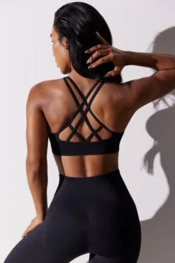 Sculpt Sets Body 38 Sculpt Sets Body -Sculpt Sets Body BT0646 6 Black Scoop Neck Sports Bra