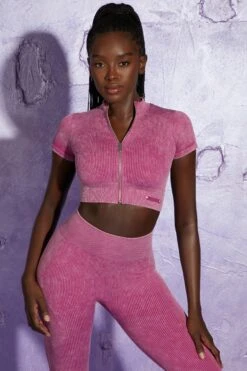 Short Sleeve Zip Crop Top In Dark Pink