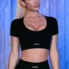 V Neck Short Sleeve Crop Top In Black 1 V Neck Short Sleeve Crop Top In Black -Sculpt Sets Body black 2 3