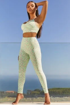 Transform Slinky Full Length Leggings In Green 10 Transform Slinky Full Length Leggings In Green -Sculpt Sets Body bt0057 bt0060 2 green thrive flourish floral ruched crop top high waist leggings two piece sportswear 2