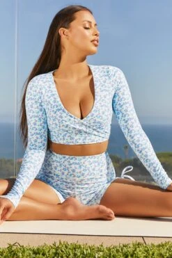 Growth Slinky Long Sleeve Crop Top In Blue -Sculpt Sets Body bt0061 4 growth blue long sleeve cross over bust flattering floral crop top
