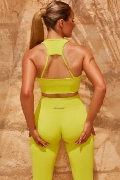 Intensity Seamless Ribbed V Waist Leggings In Green -Sculpt Sets Body bt0324 bt0342 3 intensity accelerate green racer back sports bra contour leggings set 3