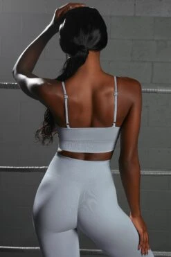 Surge Curved Waist Seamless Leggings In Light Blue 12 Surge Curved Waist Seamless Leggings In Light Blue -Sculpt Sets Body bt0365 bt0370 6 surge awaken light blue strappy crop top high waist leggings seamless