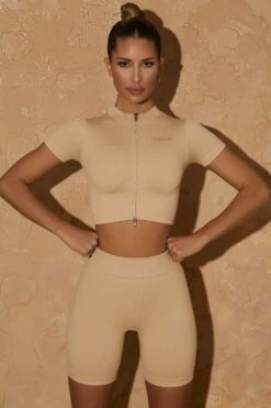 Short Sleeve Crop Top In Beige -Sculpt Sets Body bt0428 bt0426 3 wont quit warm beige cycling shorts activation double zip crop top